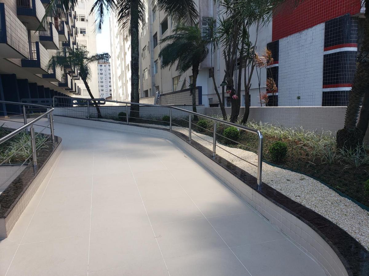 Apto Gonzaga Frente Ao Mar Wi-Fi ซันโตส ภายนอก รูปภาพ